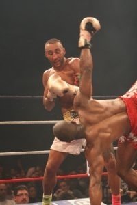 1282897896MqxC-200x300